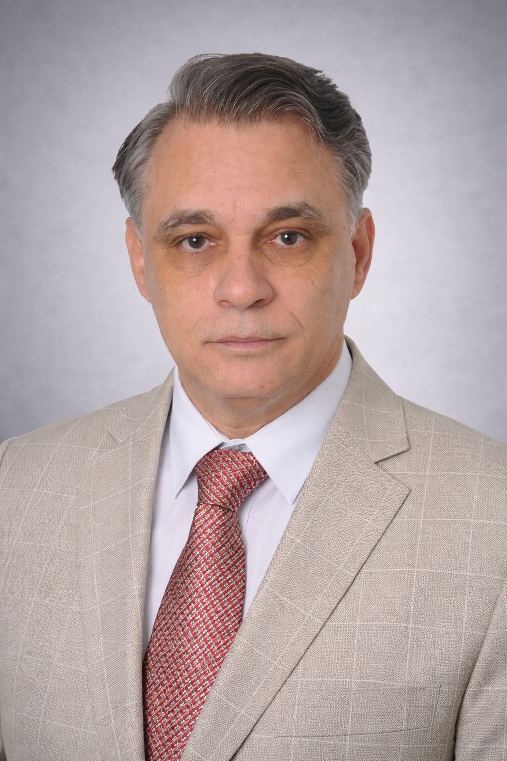 Roberto Elias - Corretor de Imóveis
